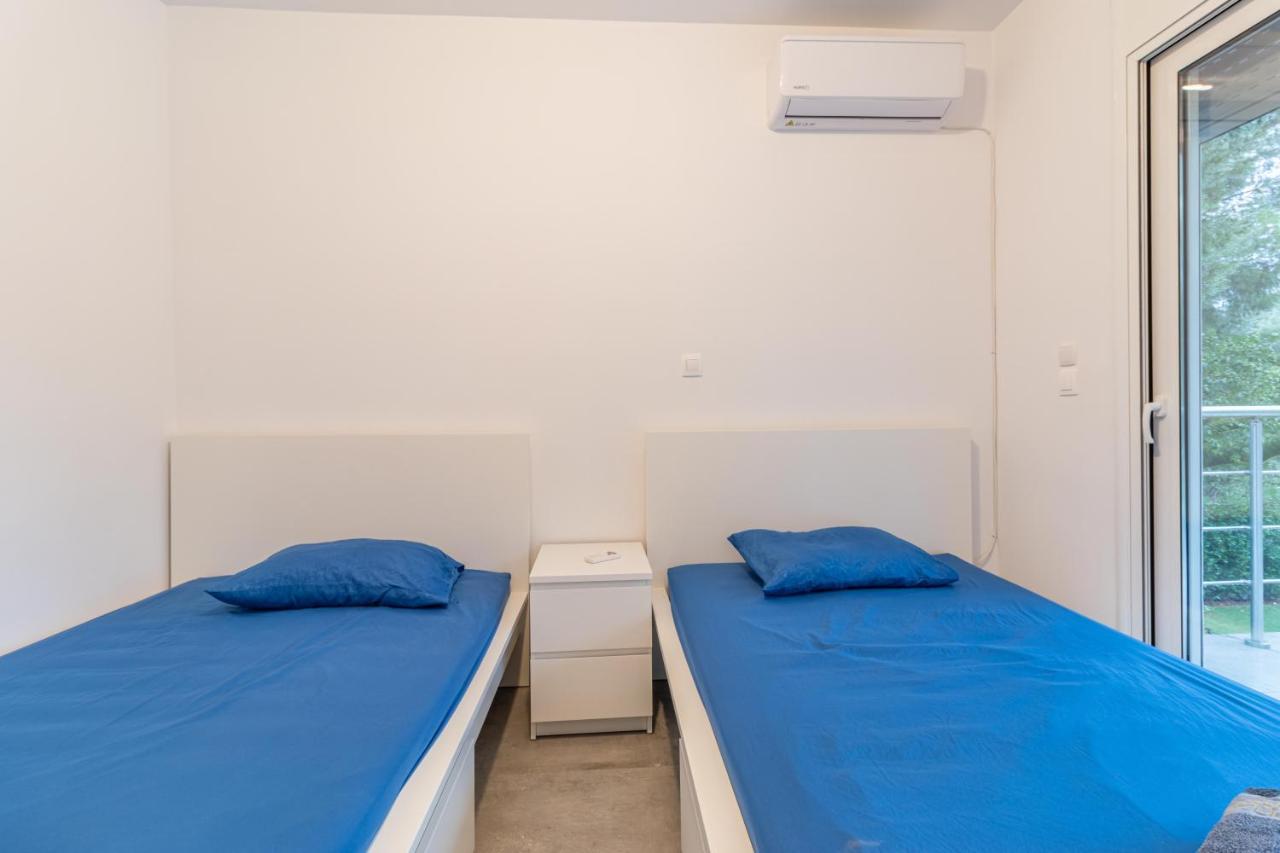 Marvelous, Secluded W/ 3 Bedroom , Pool & Garden, Kavos *