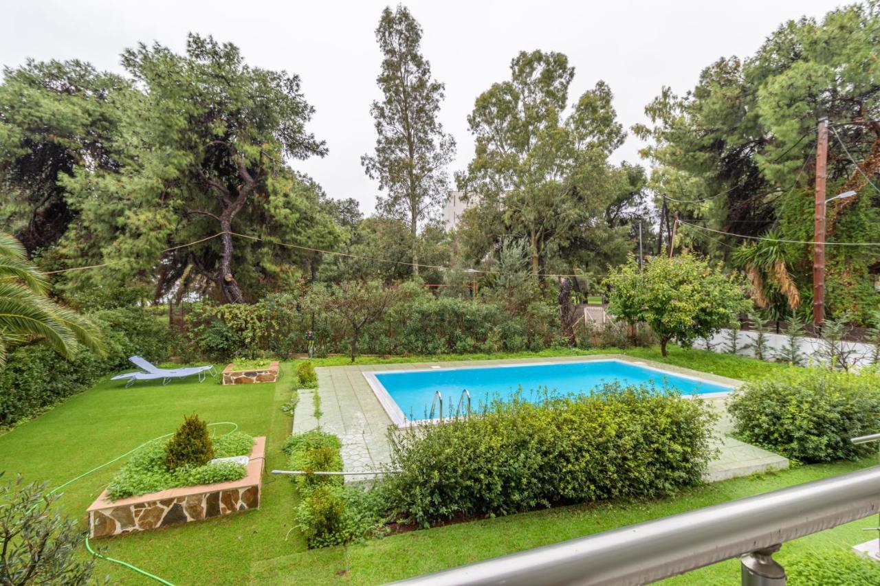 Villa Marvelous, Secluded W/ 3 Bedroom , Pool & Garden, Kavos *